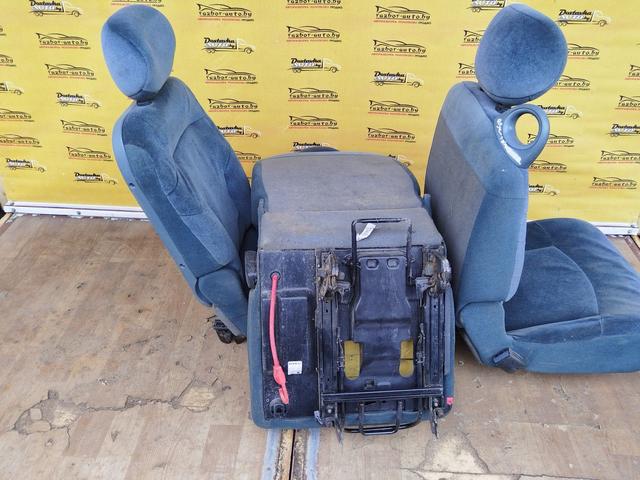 Сиденье заднее RRJYF4 Renault Scenic купить на авторазборке