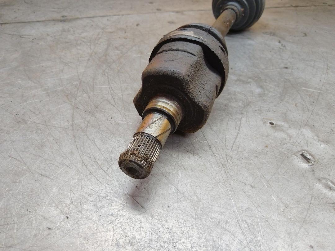 Полуось передняя левая (приводной вал, ШРУС) 6V7LQY Opel Meriva купить в магазине запчастей бу