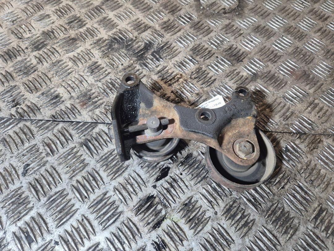 Натяжитель ремня генератора TDBIO7 Toyota Corolla