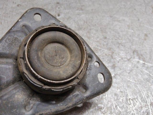 Подушка крепления двигателя D86NWV Volkswagen Lupo купить в магазине запчастей бу