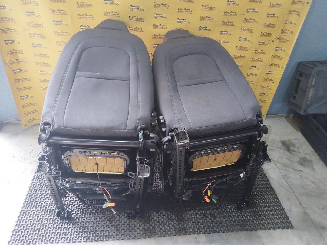 Салон (комплект сидений) XJ7M8U Volvo S40 undefined