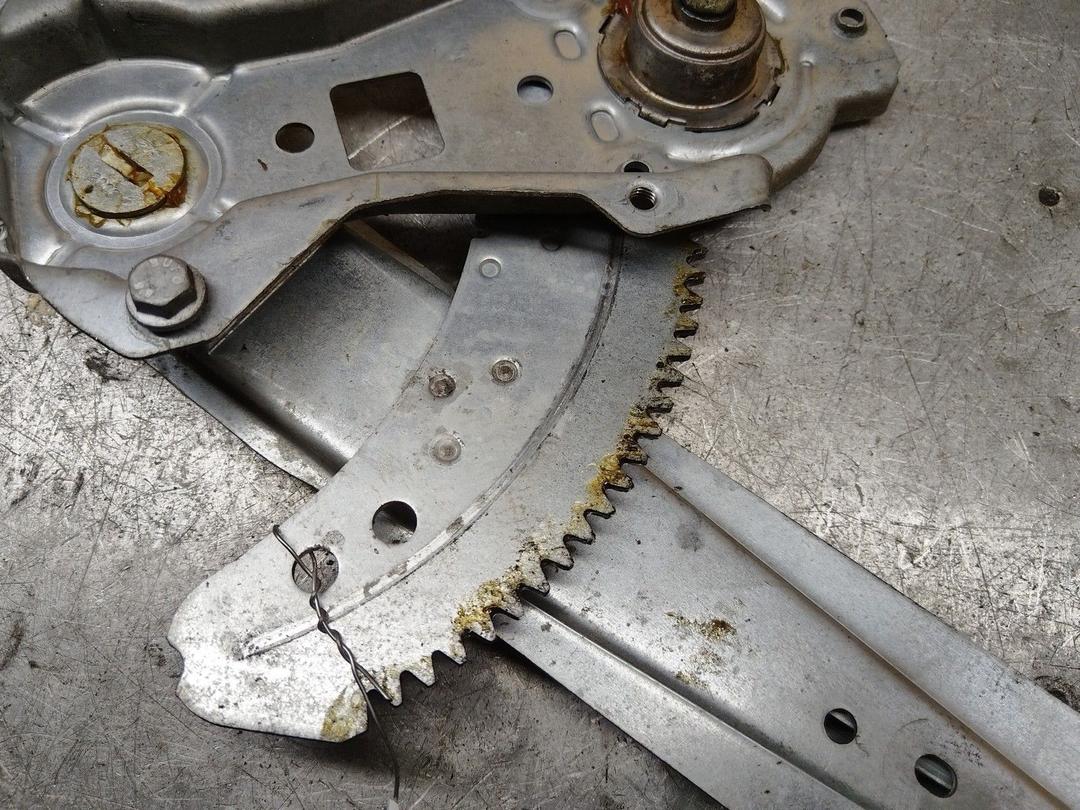 Стеклоподъемник задний левый 6BRNQ1 Nissan Note - Фото 3