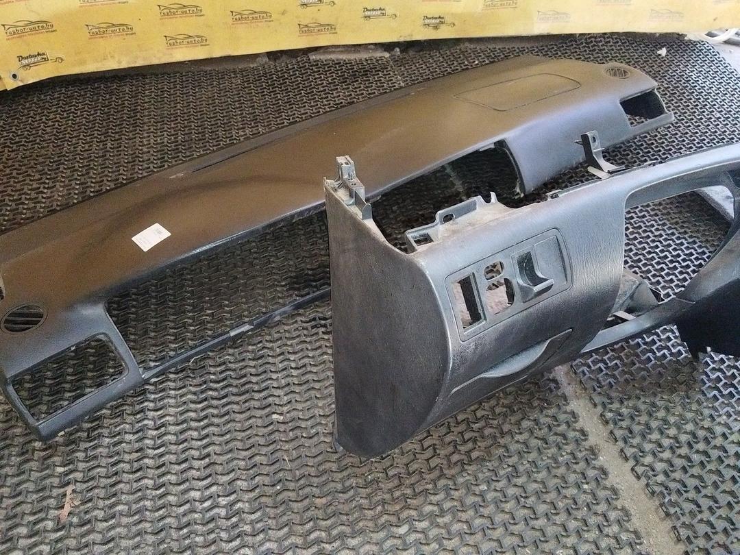 Панель передняя салона (торпедо) 0TJREU Toyota Corolla купить с доставкой