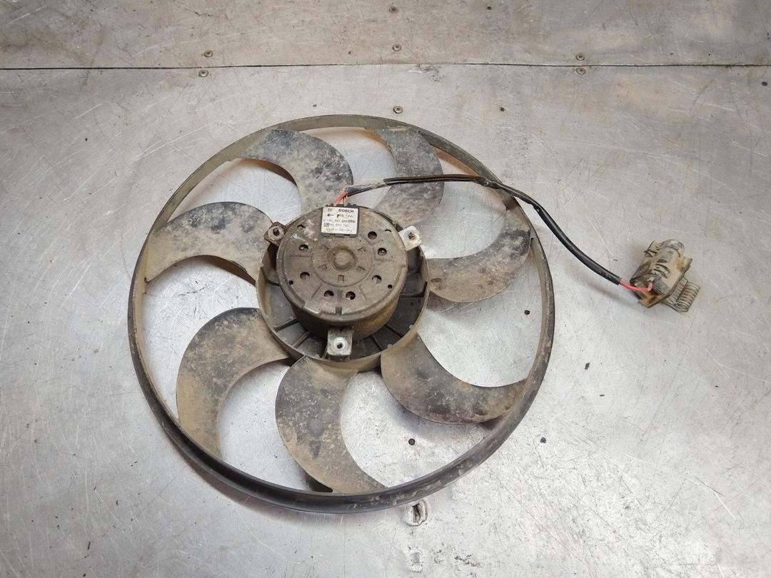 Вентилятор радиатора UU0QR6 Opel Astra - Фото 3