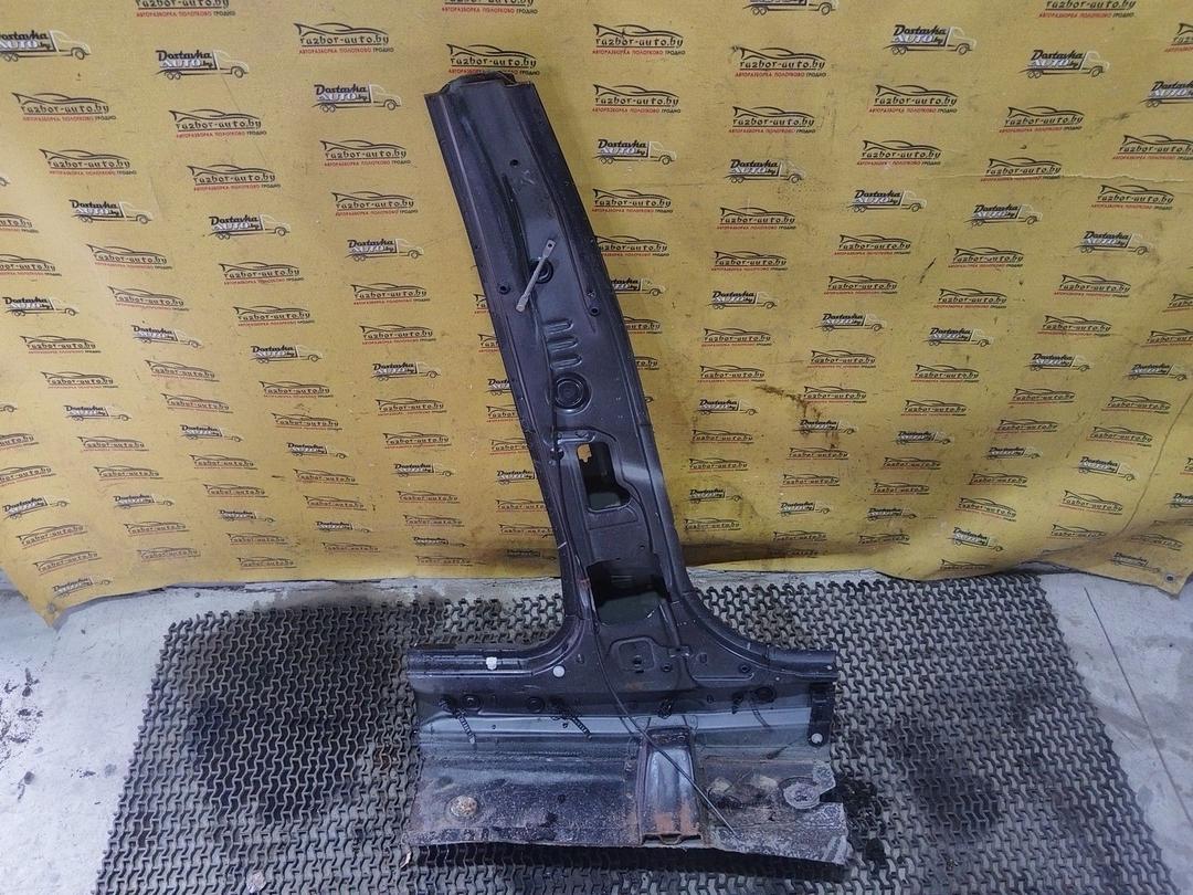 Стойка кузовная центральная левая 8JAI33 BMW 5 E39 купить в магазине запчастей бу