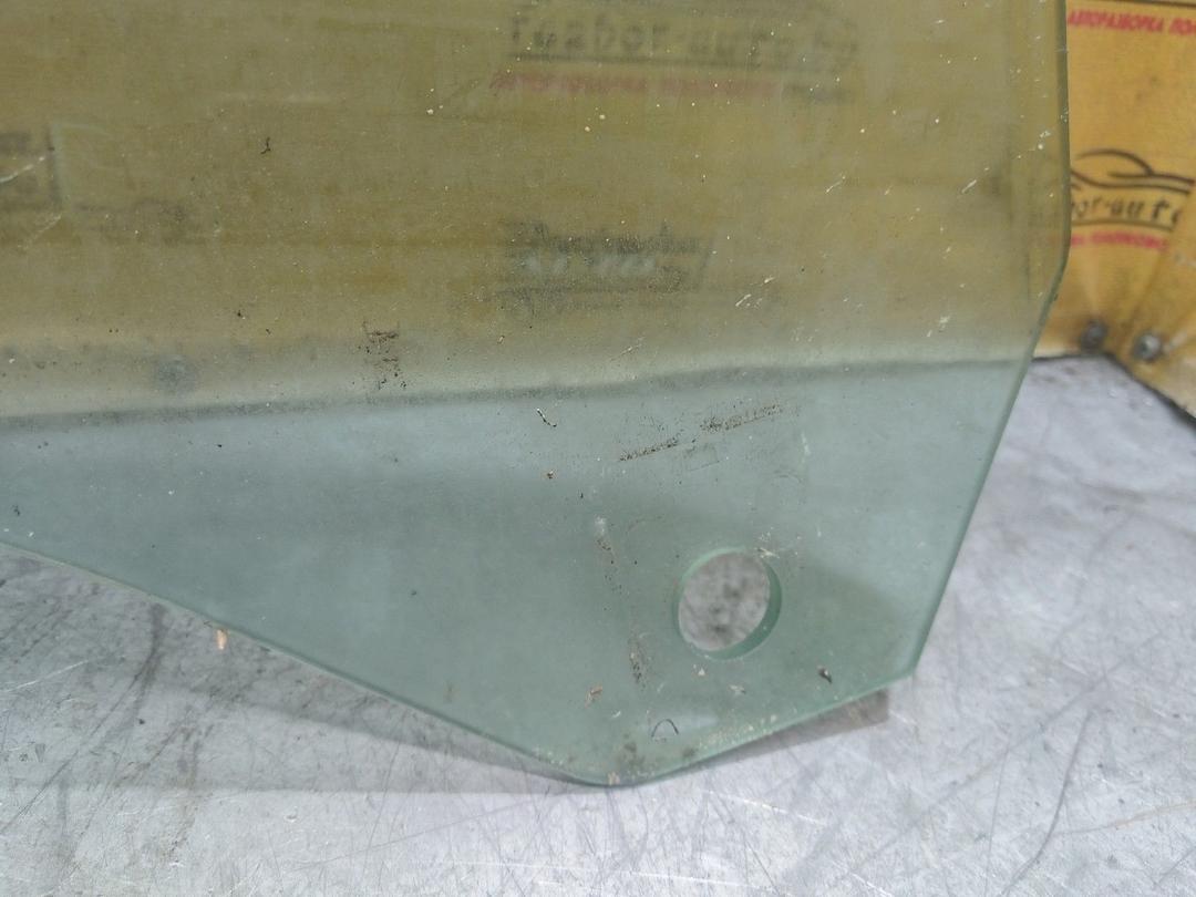 Стекло двери передней левой 4TCRO4 Audi A6 - Фото 8