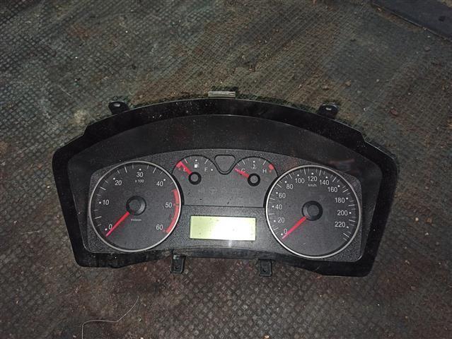 Щиток приборов (приборная панель) D28FD3 Fiat Stilo