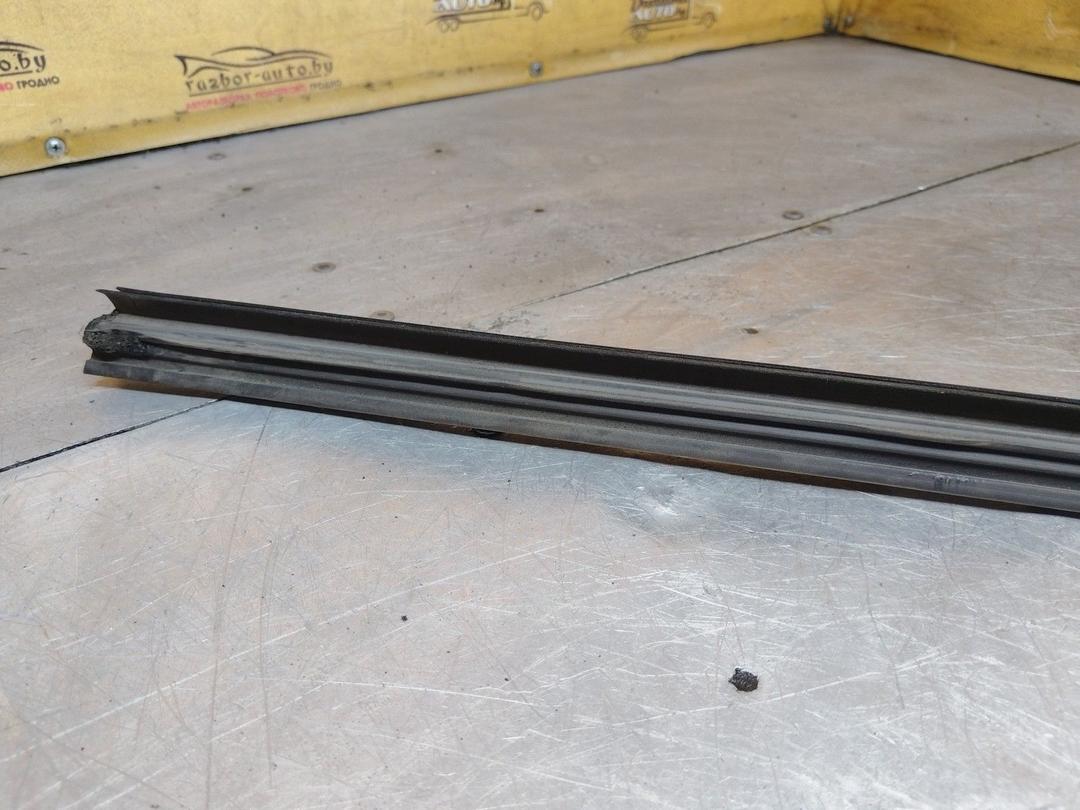 Молдинг стекла двери передней правой внутренний 31K3F0 Toyota Avensis - Фото 5