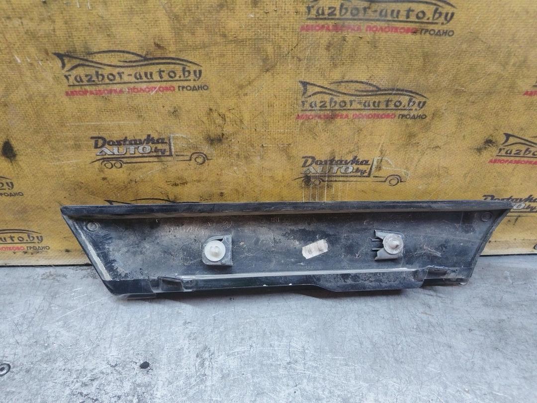 Накладка двери (крышки) багажника 46N03E Renault Scenic купить с доставкой