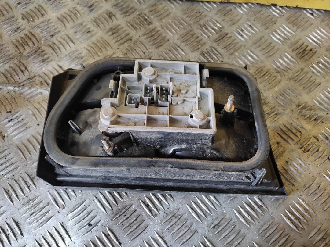 Фонарь крышки багажника правый 4XWA59 Citroen Xantia купить