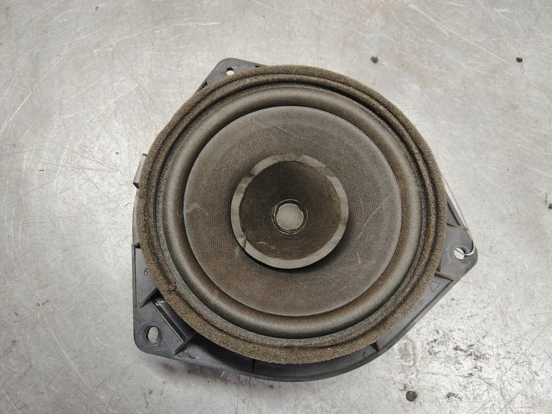 Динамик двери передней правой USLTGT Toyota Avensis - Фото 1