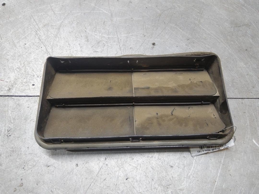 Решетка вентиляции кузова S0JYNZ Citroen C8 - Фото 1