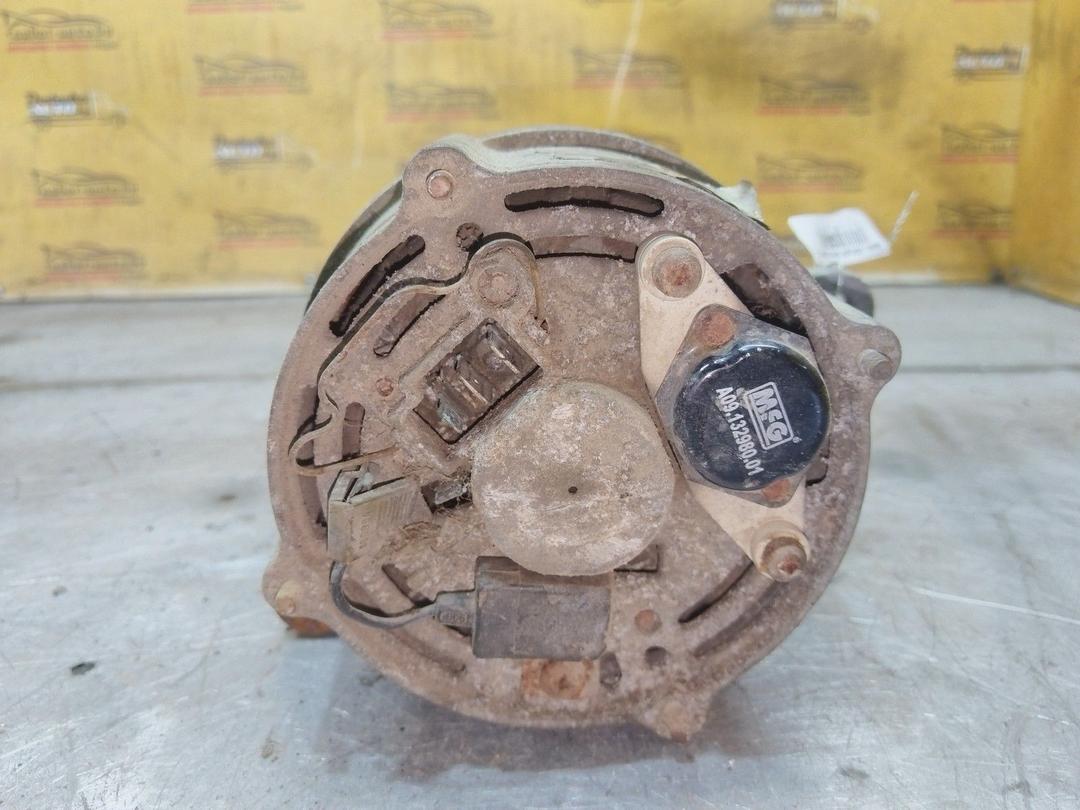 Генератор YE4T43 Audi 80 купить с доставкой