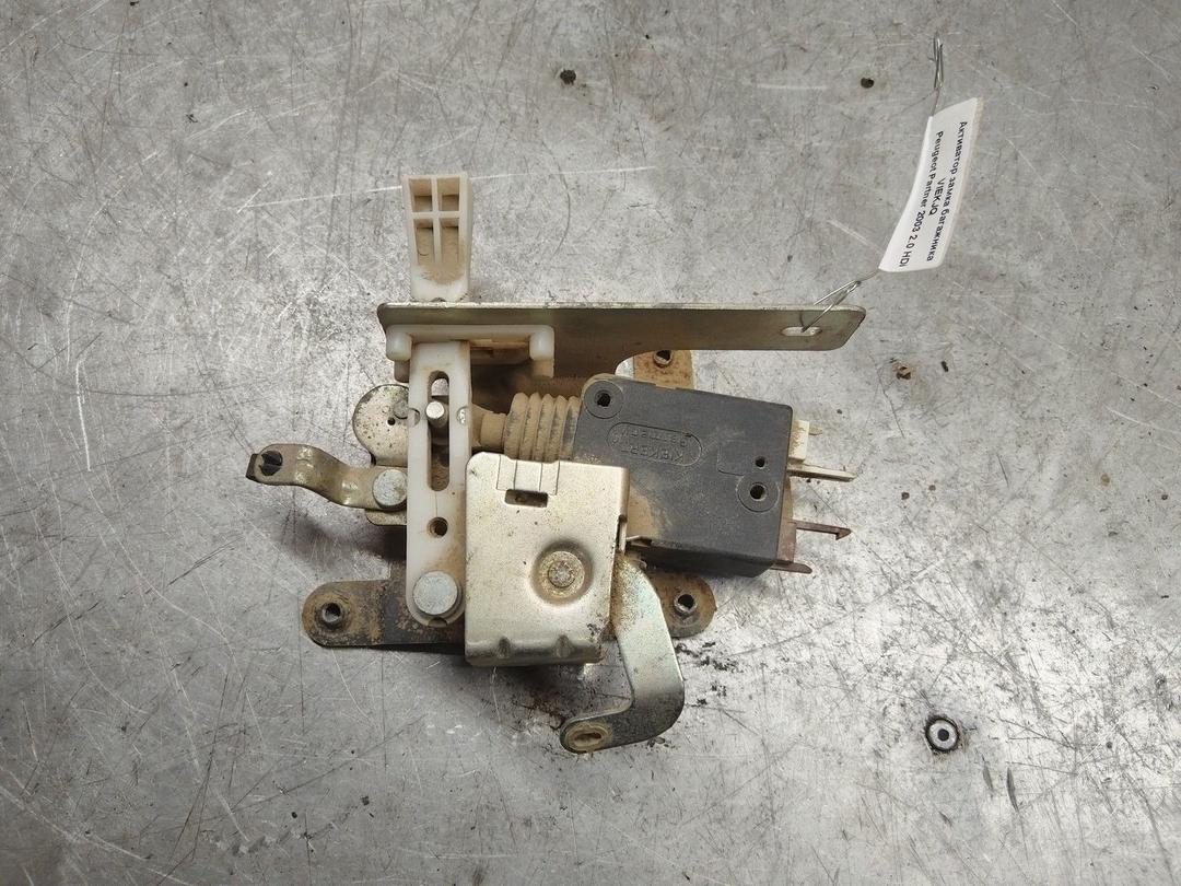 Активатор замка багажника VIEKJQ Peugeot Partner - Фото 1