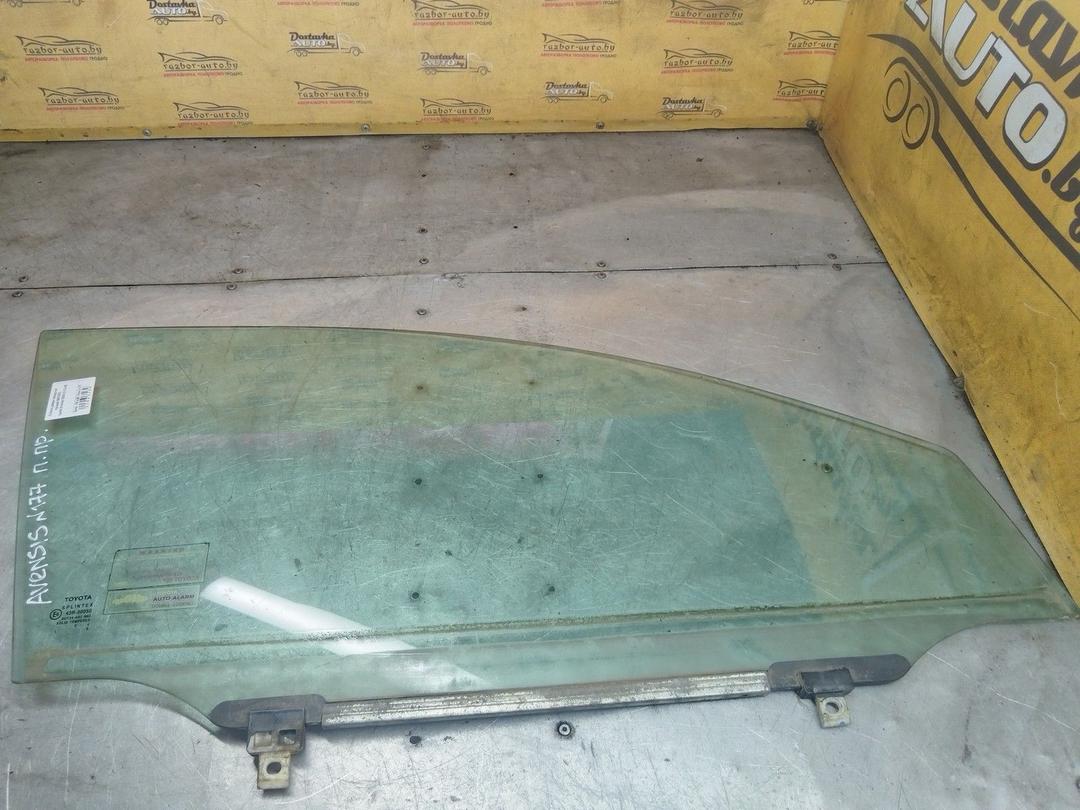 Стекло двери передней правой S9PXN3 Toyota Avensis