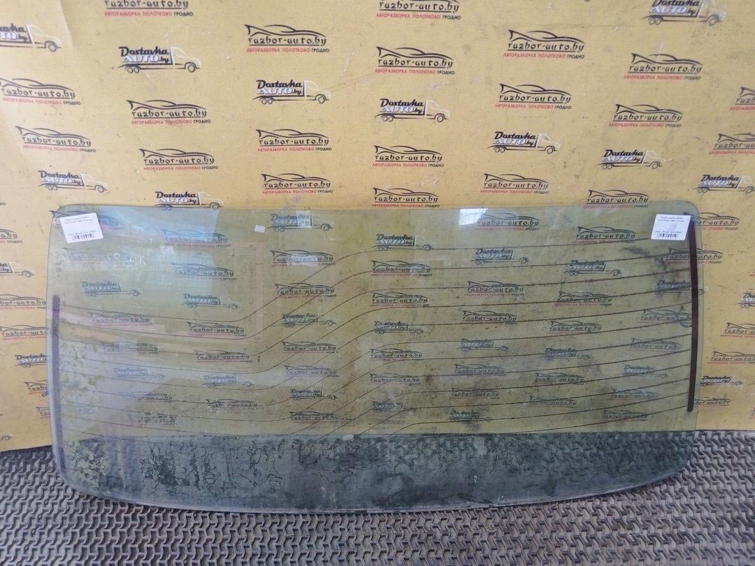 Стекло заднее YXVI7D Ford Fiesta