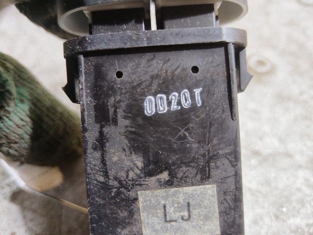 Кнопка противотуманных фар 8T7JAM Daewoo Leganza купить в магазине запчастей бу