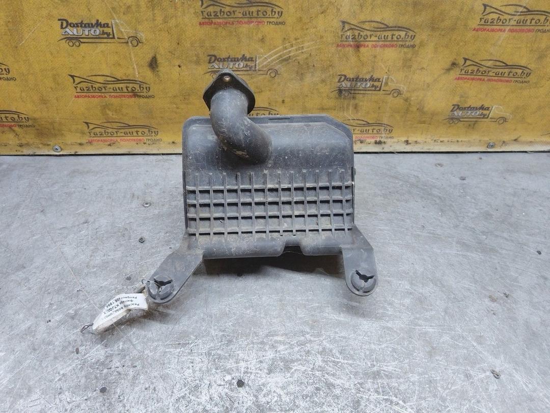 Резонатор воздушного фильтра K7JGMX Peugeot 406