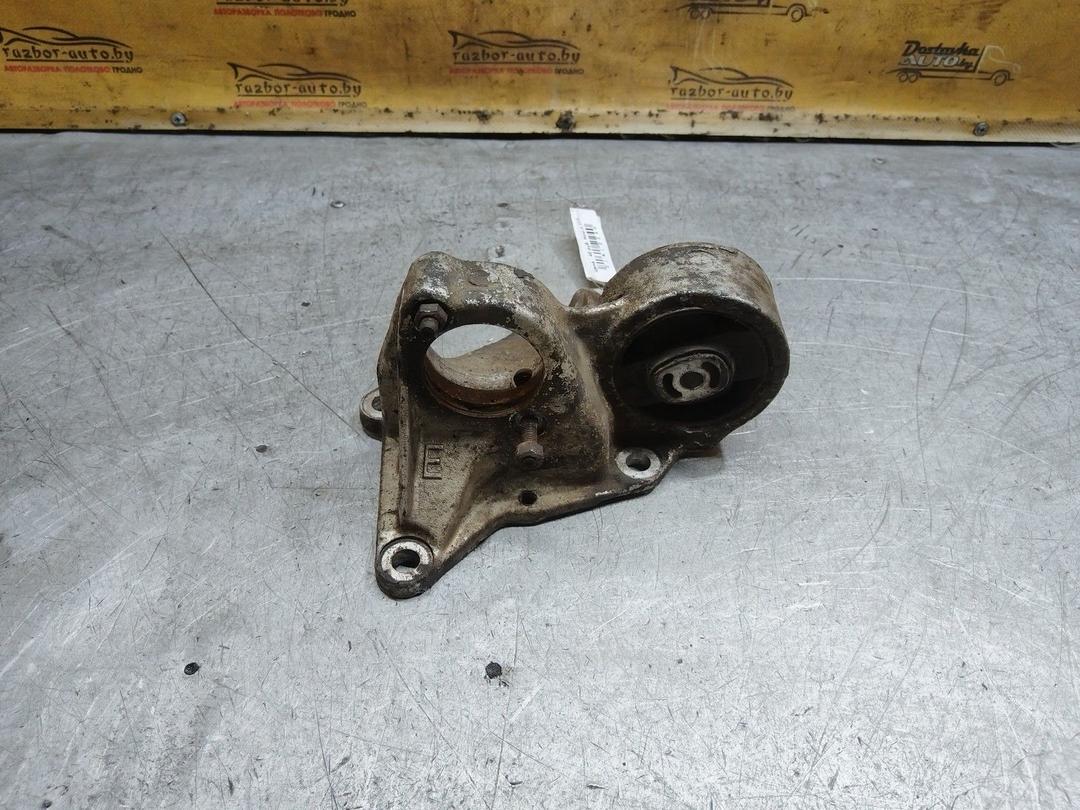 Кронштейн полуоси UYZW90 Citroen Xsara Picasso купить