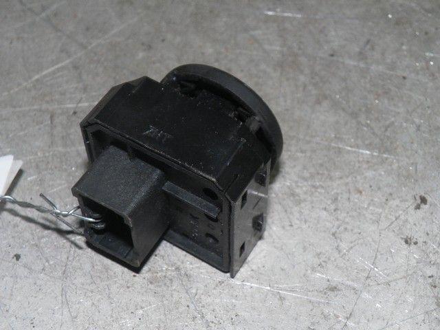 Джойстик регулировки зеркал 9CMNV8 Hyundai Getz купить с доставкой