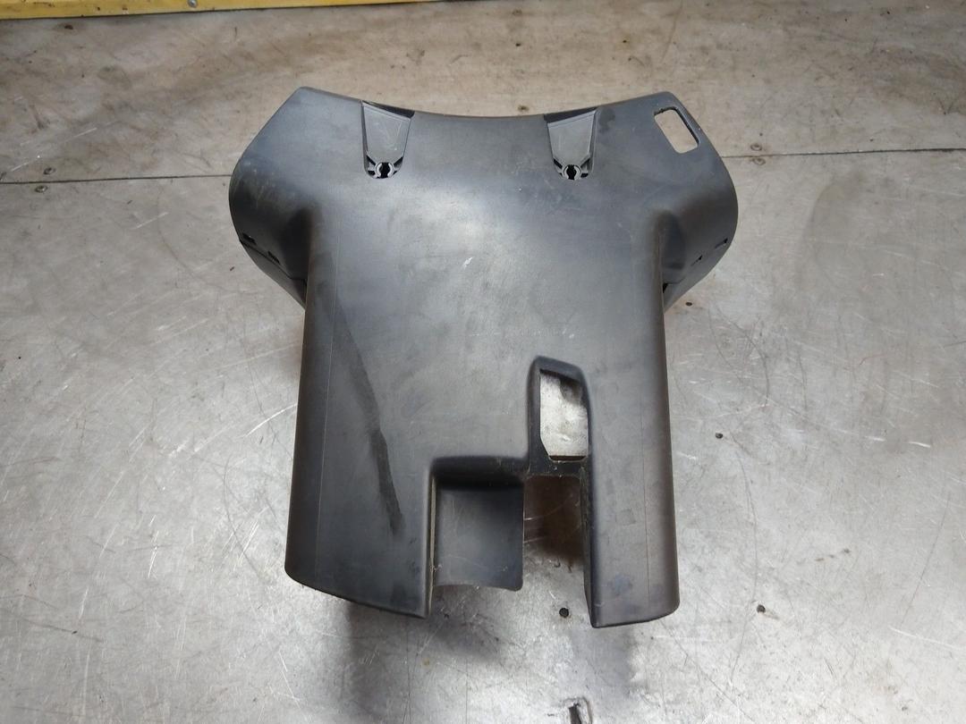 Кожух рулевой колонки P704MD Renault Scenic купить на авторазборке