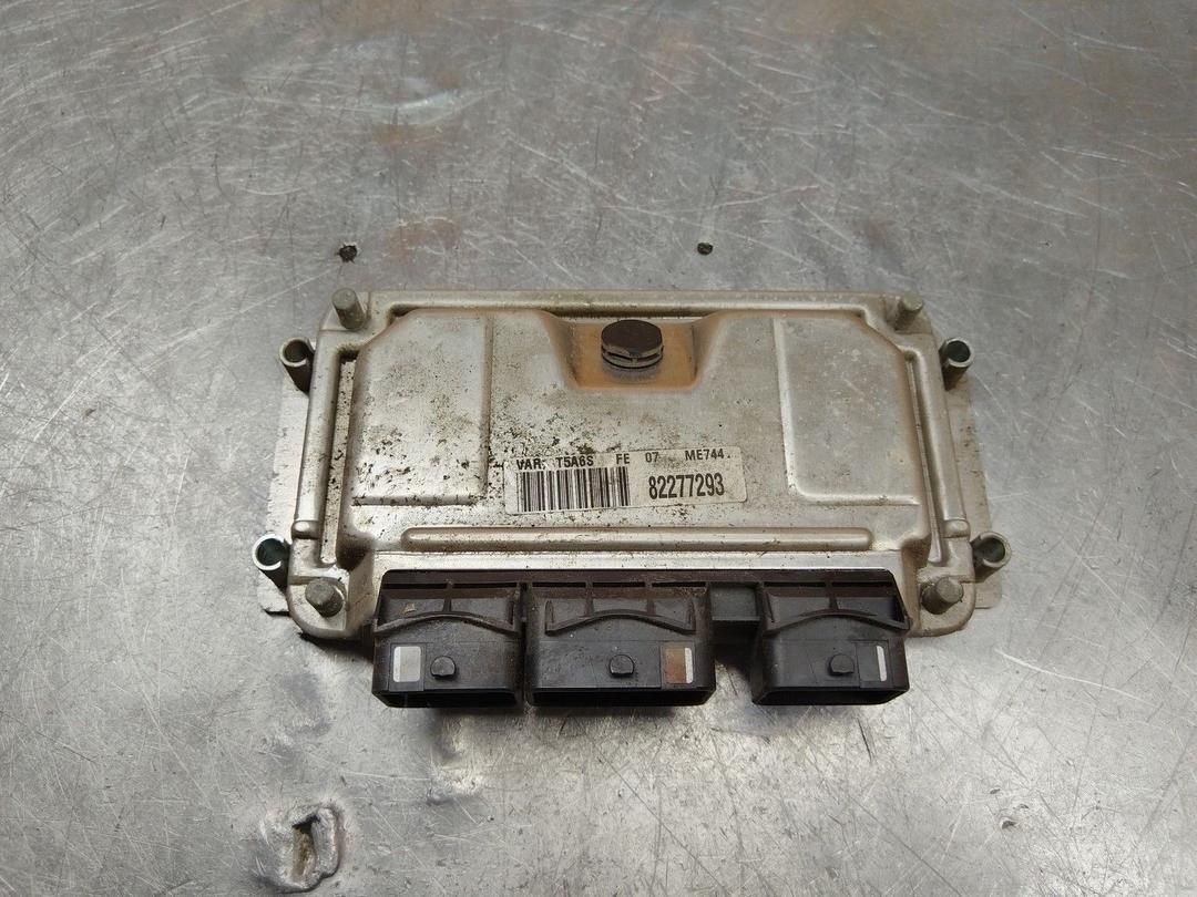 Блок управления двигателем 34NWO5 Peugeot 307