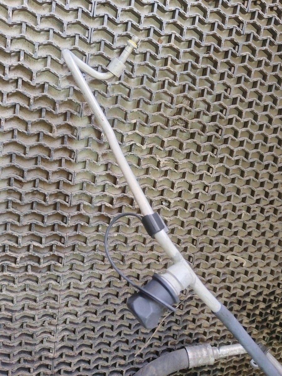 Трубка кондиционера AVMQ5X Volvo V40 купить