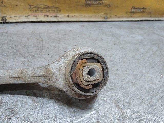 Рычаг передний правый 1CGDJS Volkswagen Passat купить в магазине запчастей бу