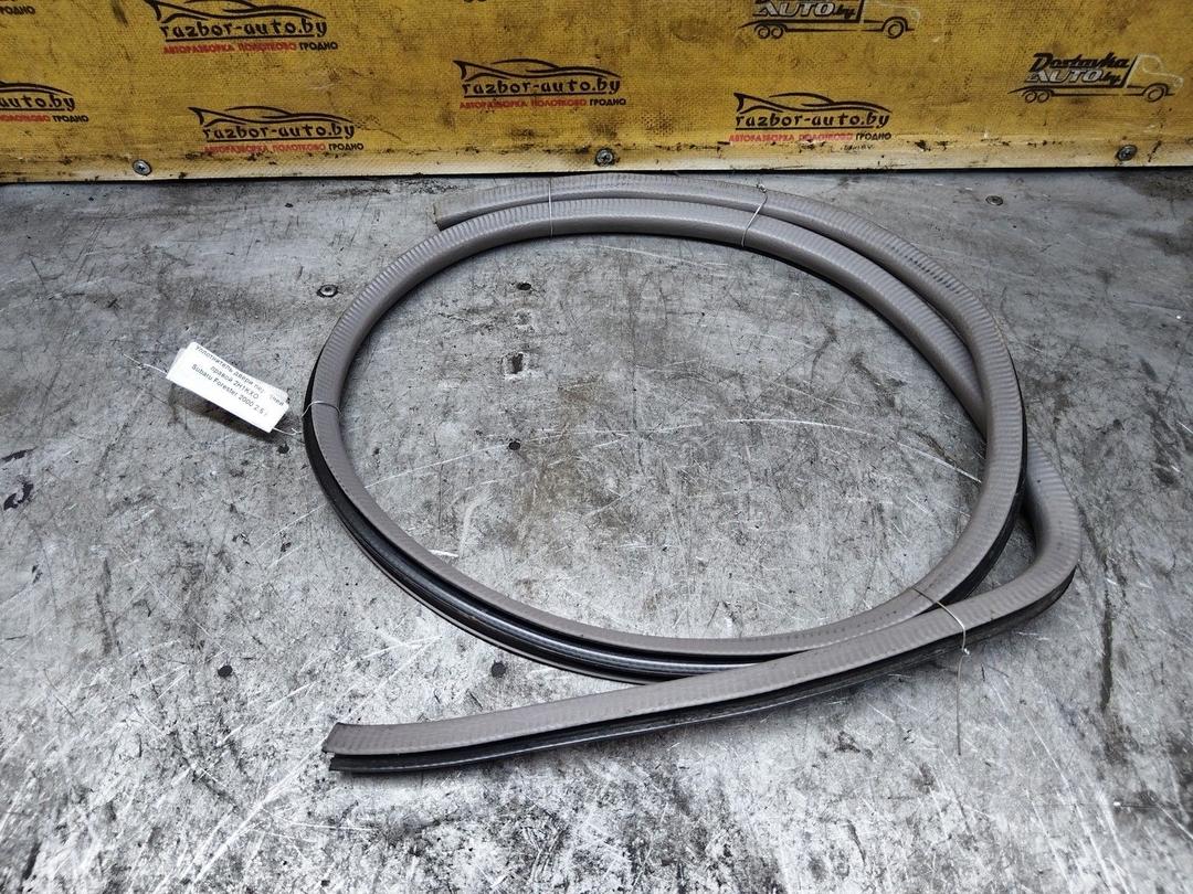 Уплотнитель двери передней правой 2H1KXO Subaru Forester