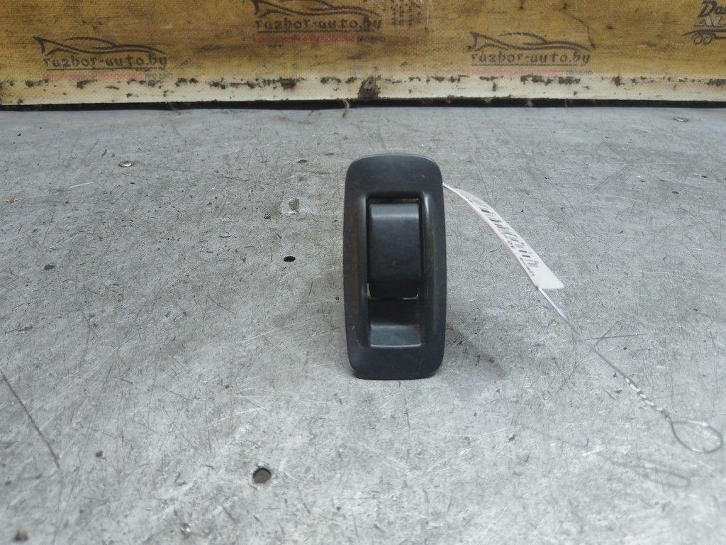 Кнопка стеклоподъемника заднего правого OW7SQ9 Toyota Corolla Verso - Фото 2