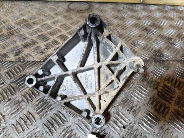 Кронштейн КПП 3TGLFT Renault Scenic купить