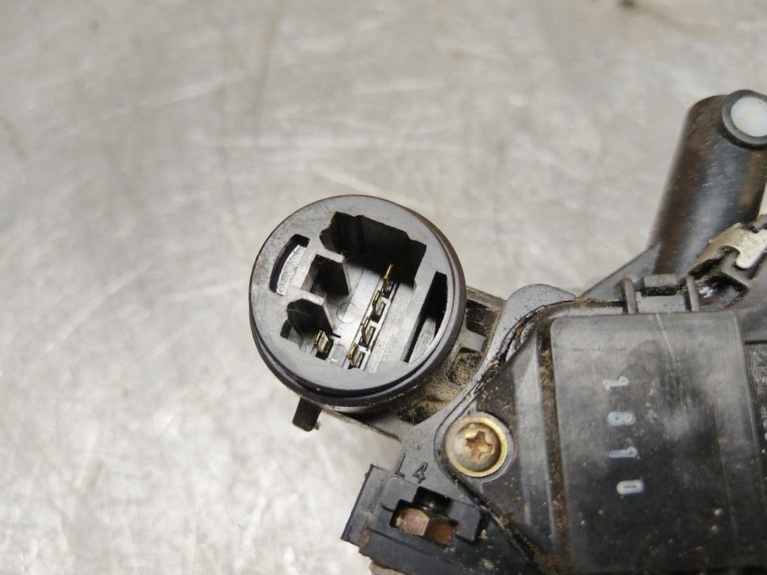 Стеклоподъемник электрический передний левый I77YDE Toyota Avensis Verso купить