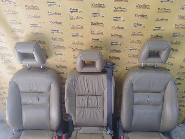 Салон (комплект сидений) 7HD53T Honda FR-V - Фото 2
