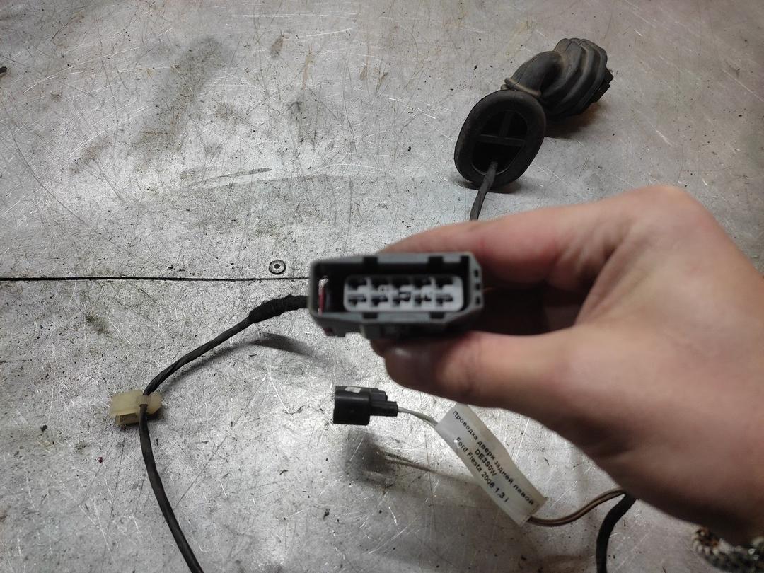 Проводка двери задней левой DE3S0W Ford Fiesta купить