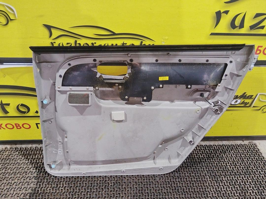 Обшивка двери задней левой (дверная карта) 0M764S Hyundai Trajet купить