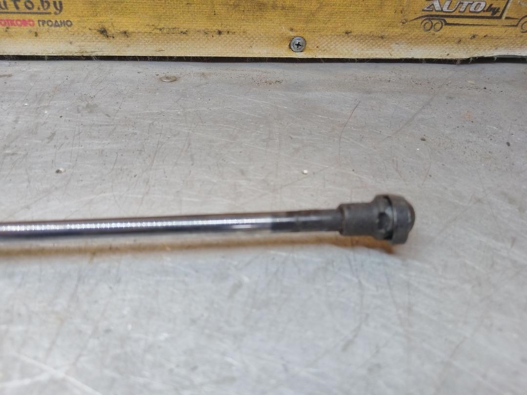 Амортизатор крышки багажника (3-5 двери) WLH8GY Toyota Avensis купить