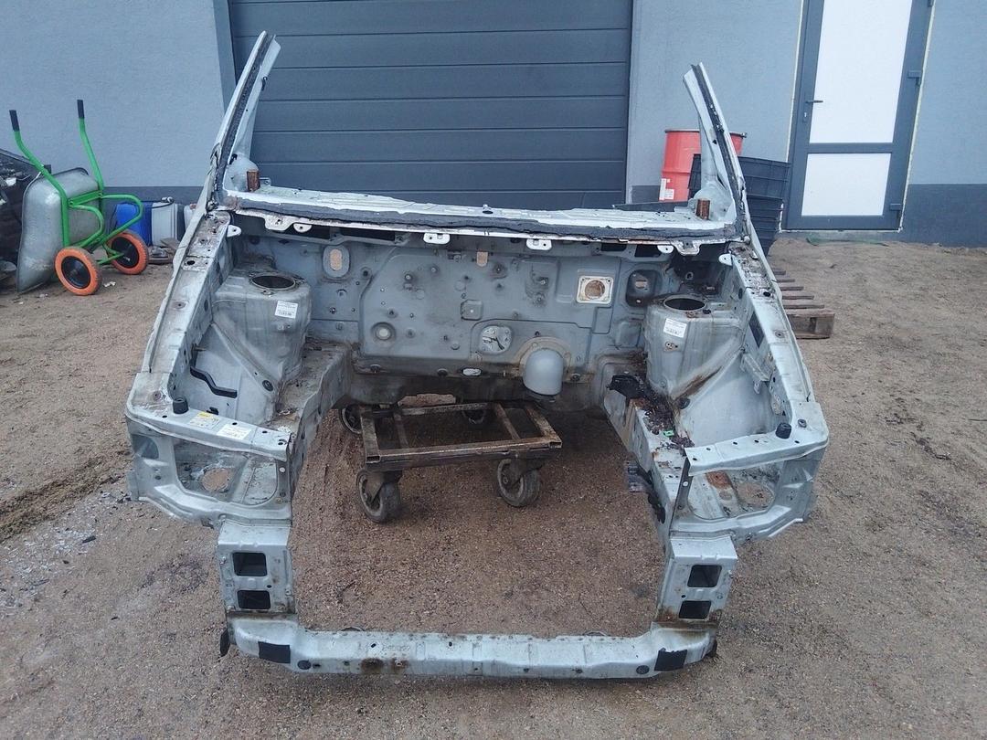 Передняя панель крепления облицовки (телевизор) BC53GK Hyundai Trajet