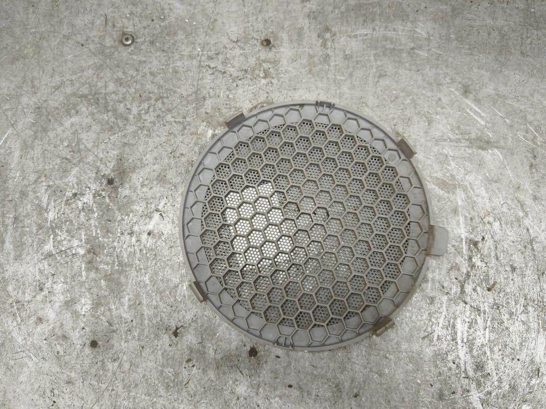 Сетка для динамика 2UNQLU Citroen C5 купить в магазине запчастей бу