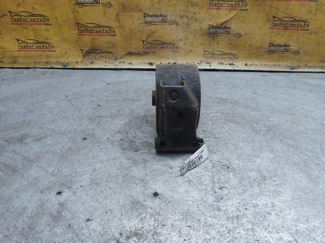 Подушка крепления двигателя A674ZY Volkswagen Passat купить в магазине запчастей бу