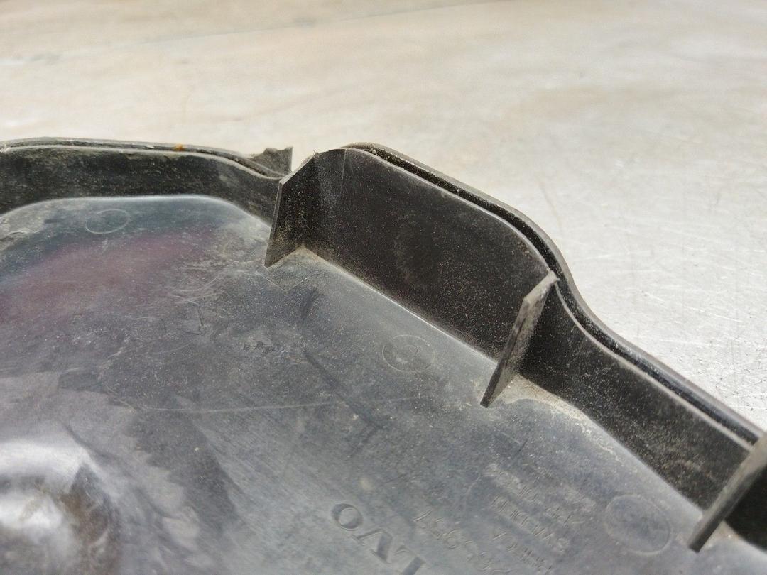 Крышка аккумулятора QQ3I3W Volvo XC70 undefined