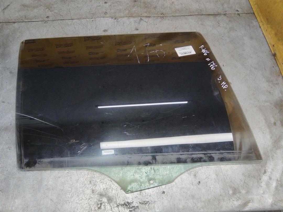 Стекло двери задней правой 5V18G2 Peugeot 406