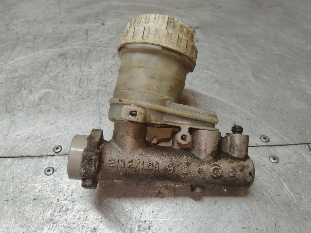 Цилиндр тормозной главный A08H92 Mitsubishi Carisma - Фото 3