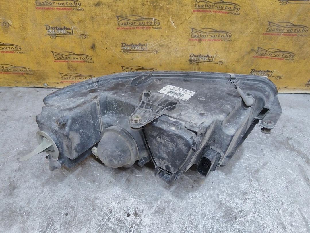 Фара правая K43Y45 Volkswagen Passat купить с доставкой