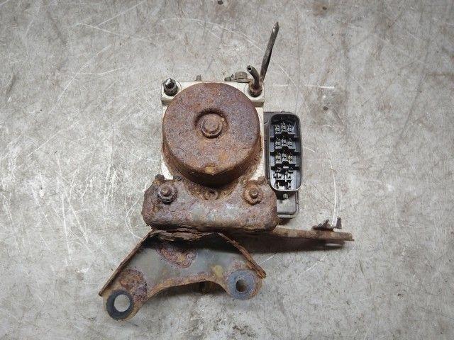 Блок ABS V7UAYH Toyota Yaris Verso - Фото 4