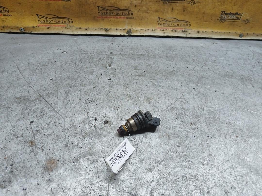 Форсунка KKJJ44 Peugeot 405