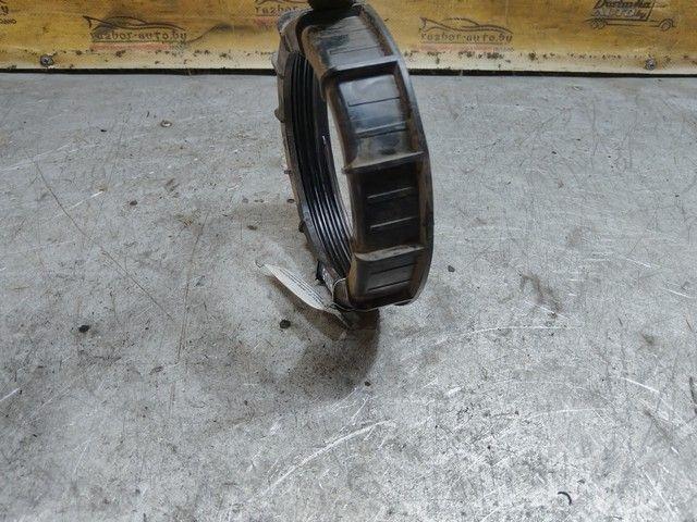 Кольцо зажимное топливозаборника WGA2LQ Ford C-Max купить в магазине запчастей бу