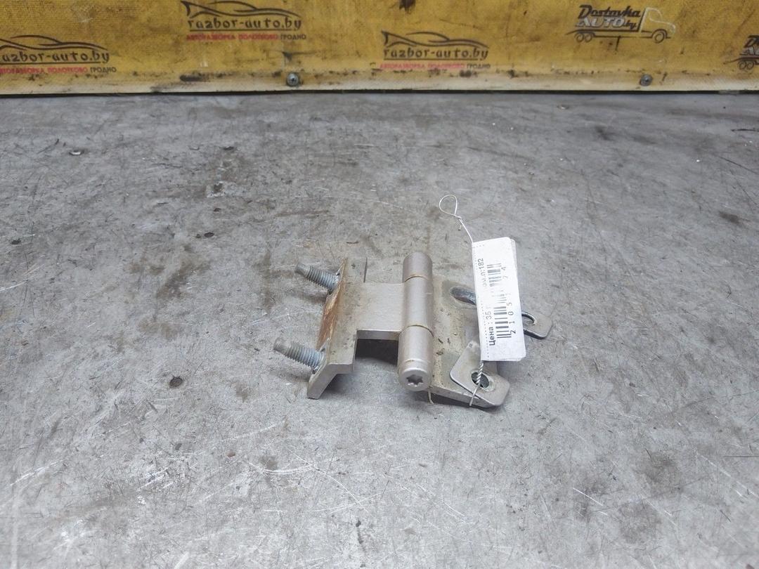 Петля крышки багажника YE01ED Citroen Berlingo купить на авторазборке