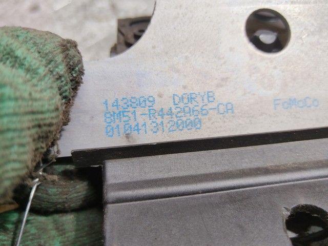 Замок багажника 7UADJ6 Ford C-Max купить на авторазборке