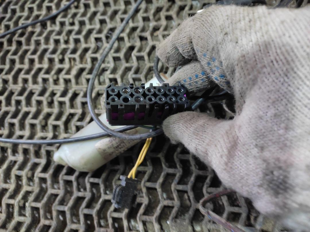 Проводка L00DTO Audi 80 - Фото 2