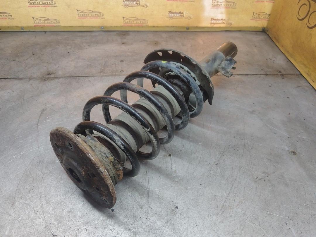 Пружина передняя 253Q1F Volvo XC70